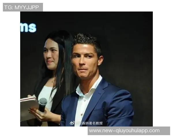 特朗普幕僚回忆与C罗相遇时的趣事孩子称他是Instagram粉丝最多的明星 特朗普幕僚回忆与C罗相遇时的趣事孩子称他是Instagram粉丝最多的明星