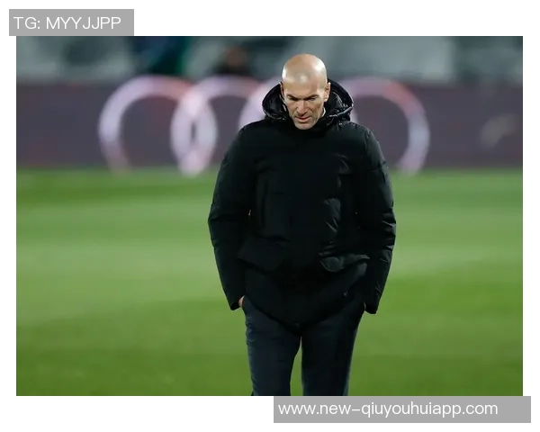 拉斯帕多里谈意大利逆境反弹孔蒂西蒙尼的严格训练助力目标实现 拉斯帕多里谈意大利逆境反弹孔蒂西蒙尼的严格训练助力目标实现